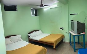 Hotel Chola Lodge